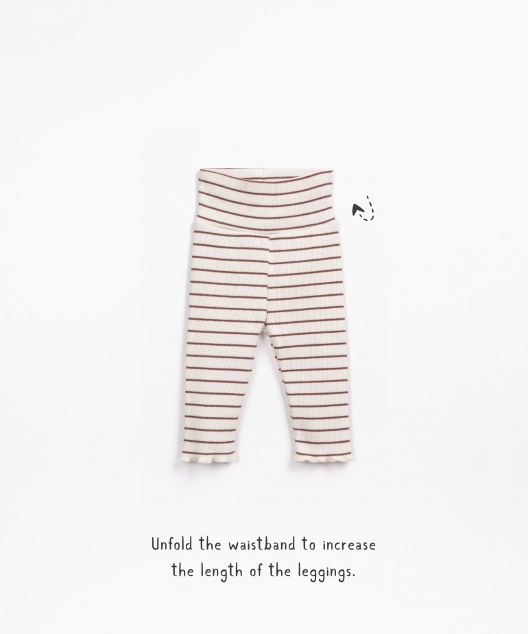 Leggings con fantasia a righe