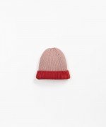 Cappello lavorato a maglia con contrasto cromatico | Wooden Memories