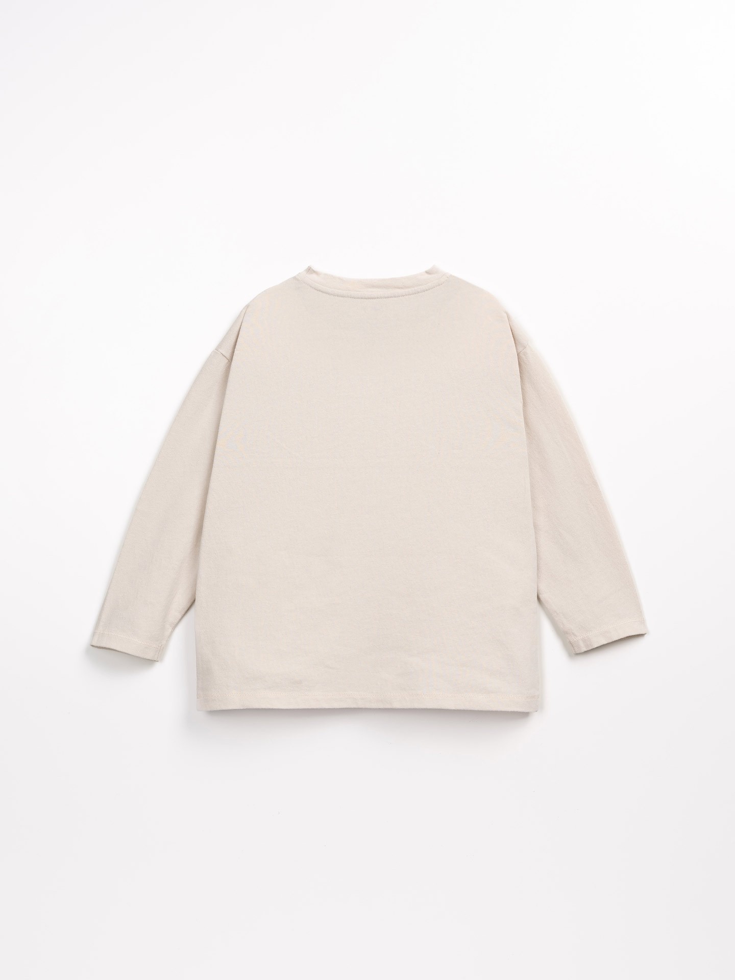 T-shirt en coton biologique et coton recyclé avec un dessin devant