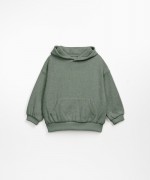 Sweater with kangaroo pocket | Wooden Memories