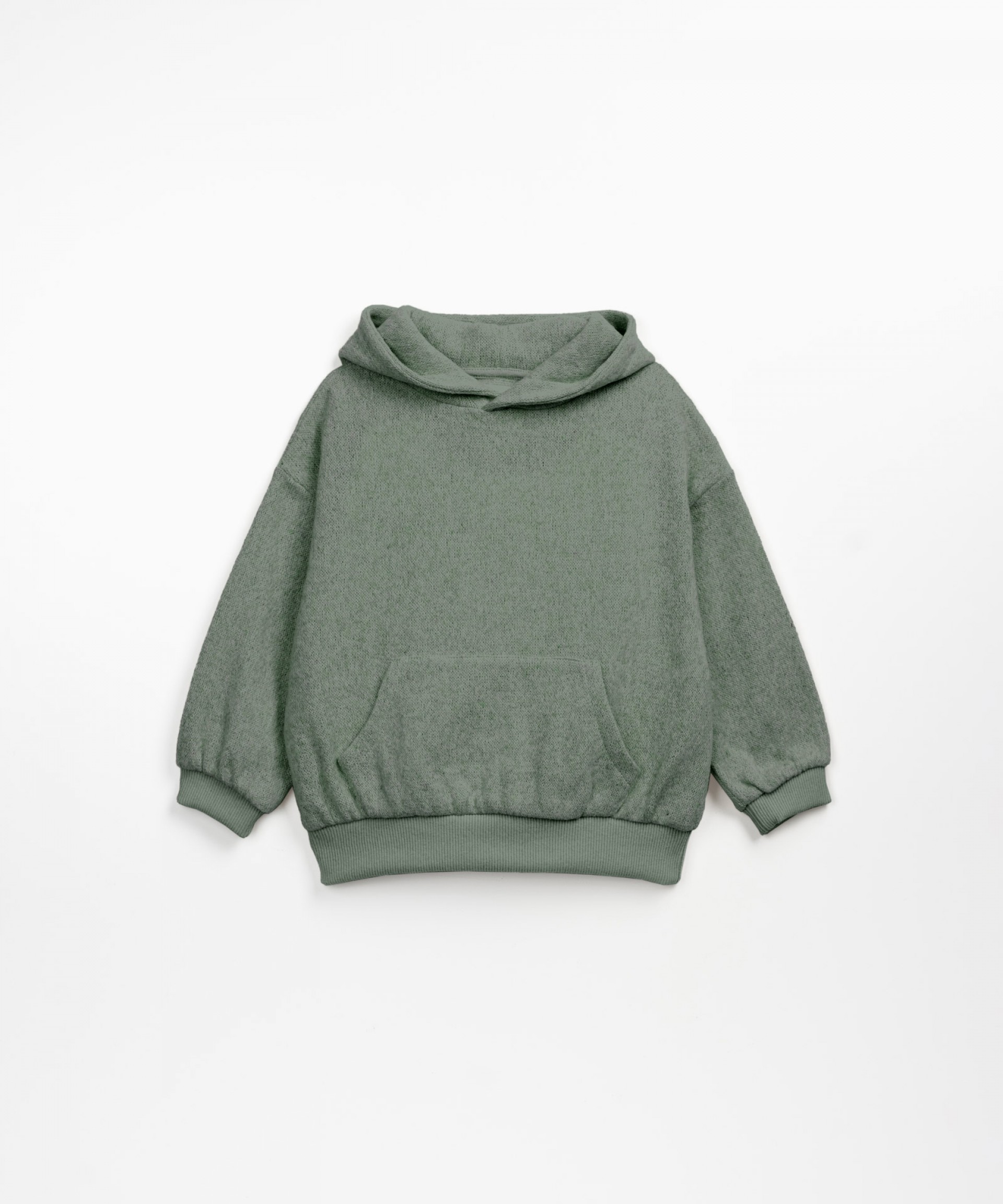 Sweater with kangaroo pocket | Wooden Memories