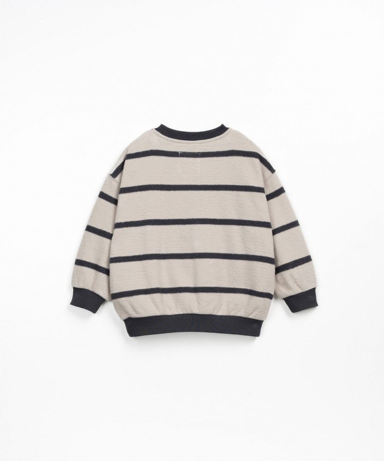 Maglia a righe con polsini