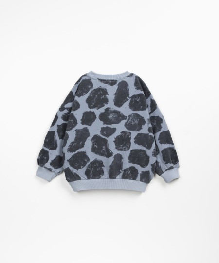 Camisola com tingimento natural e estampado