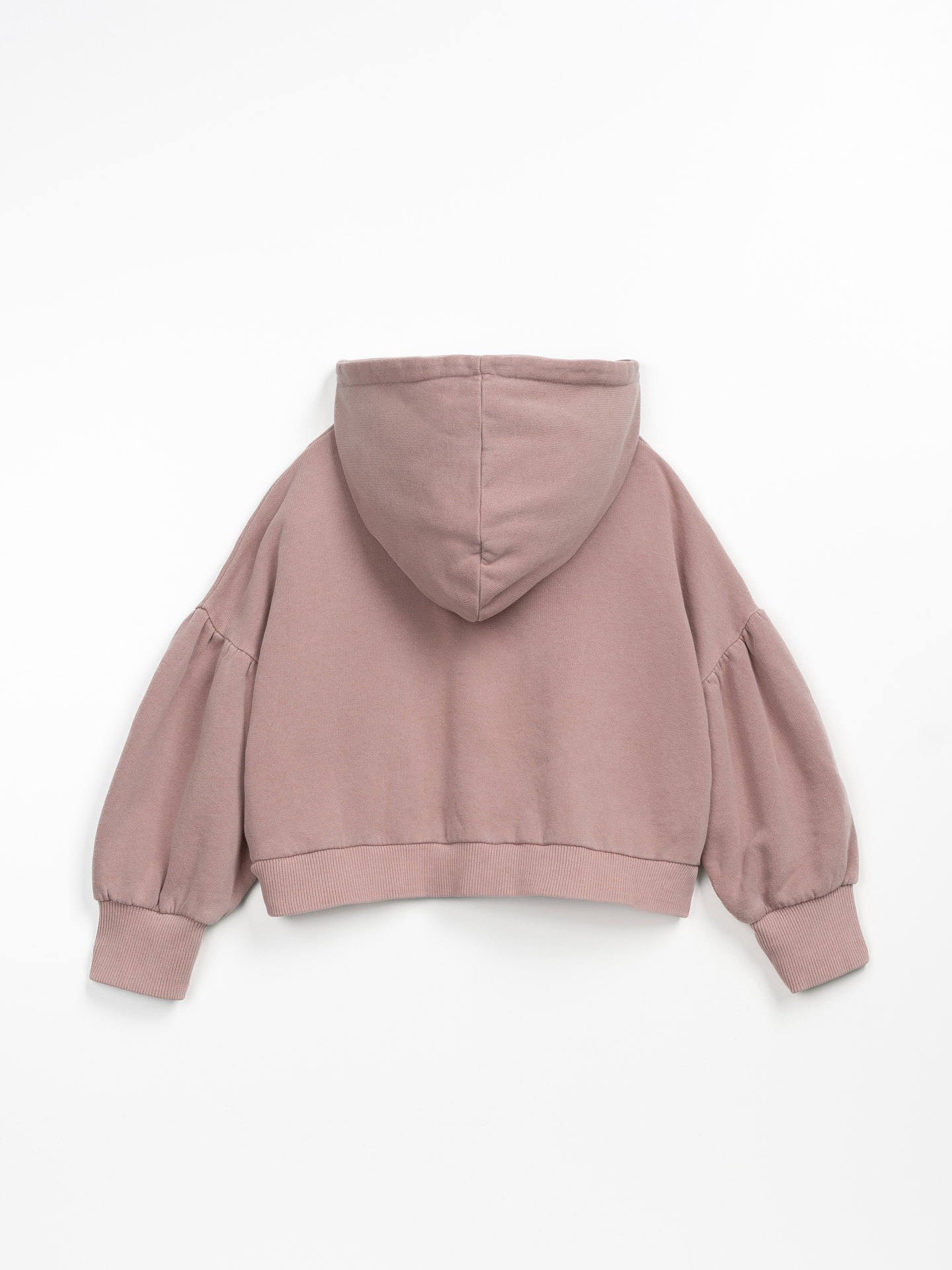 Camisola com ombros caídos