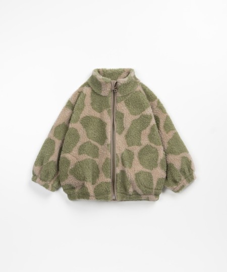 Casaco de pelo com fibras recicladas