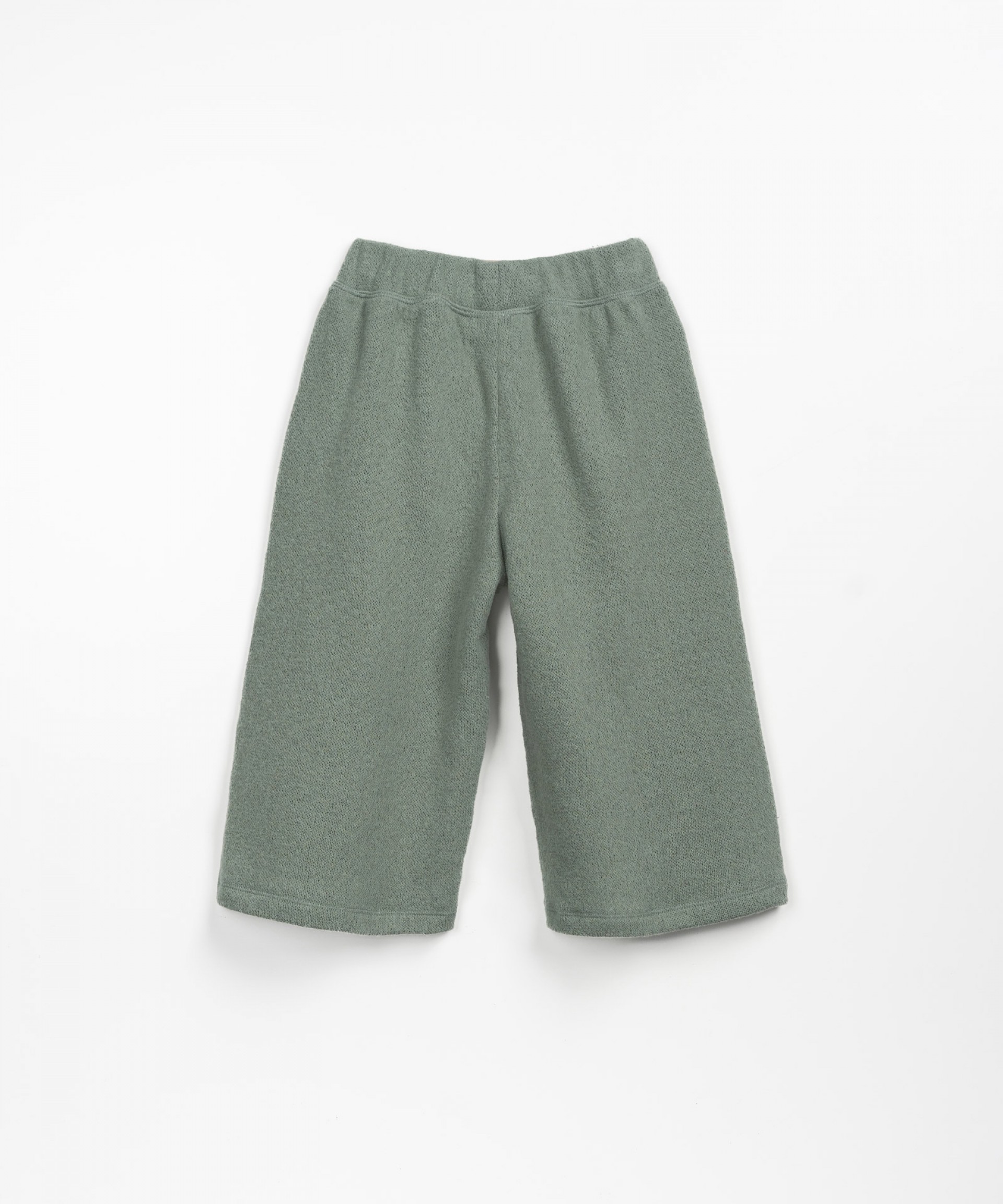 Jersey pants with Re(Play) yarn | Wooden Memories