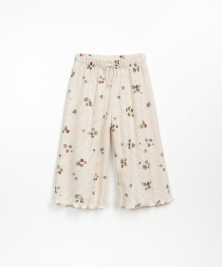 Cal�a de malha com cord�o decorativo