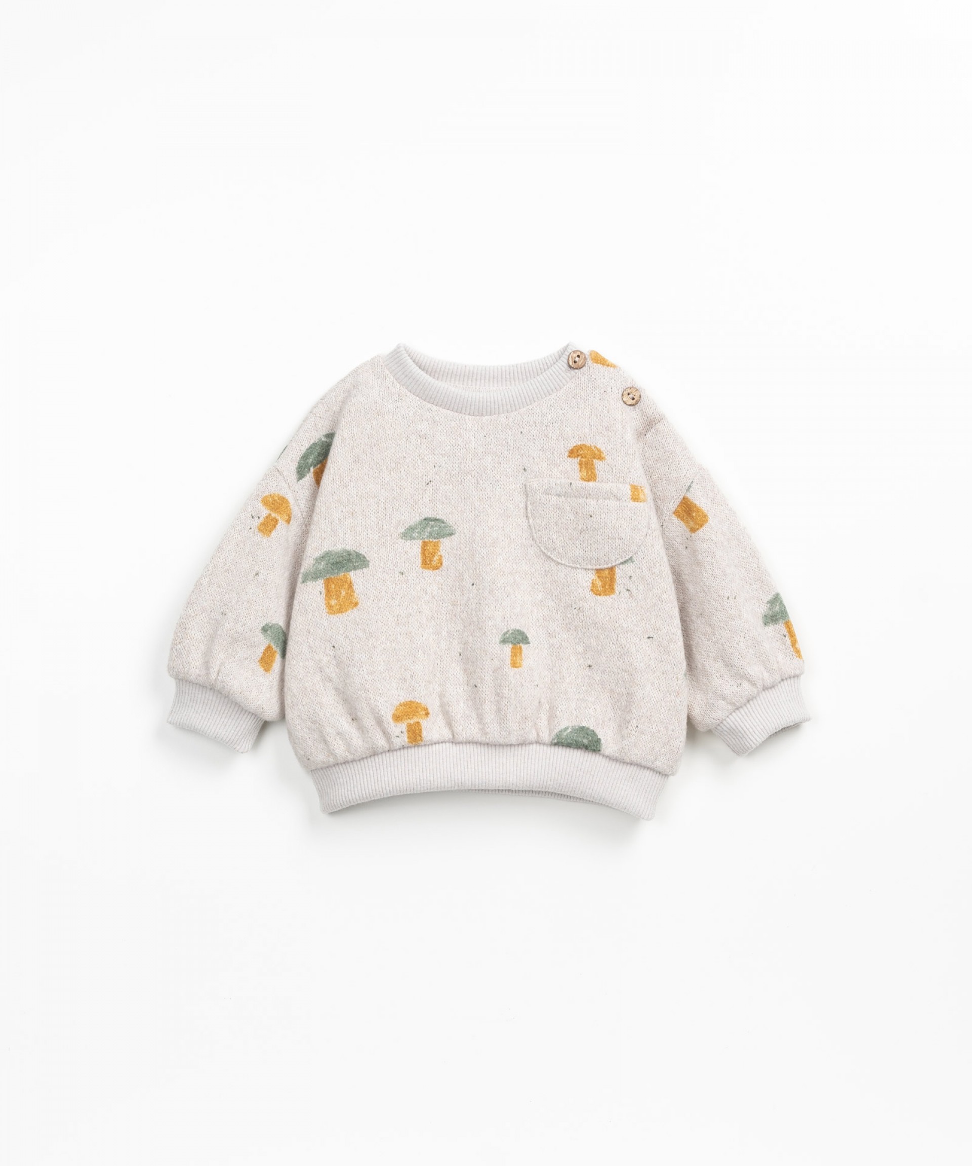 Sweater with Re(Play) Yarn | Wooden Memories