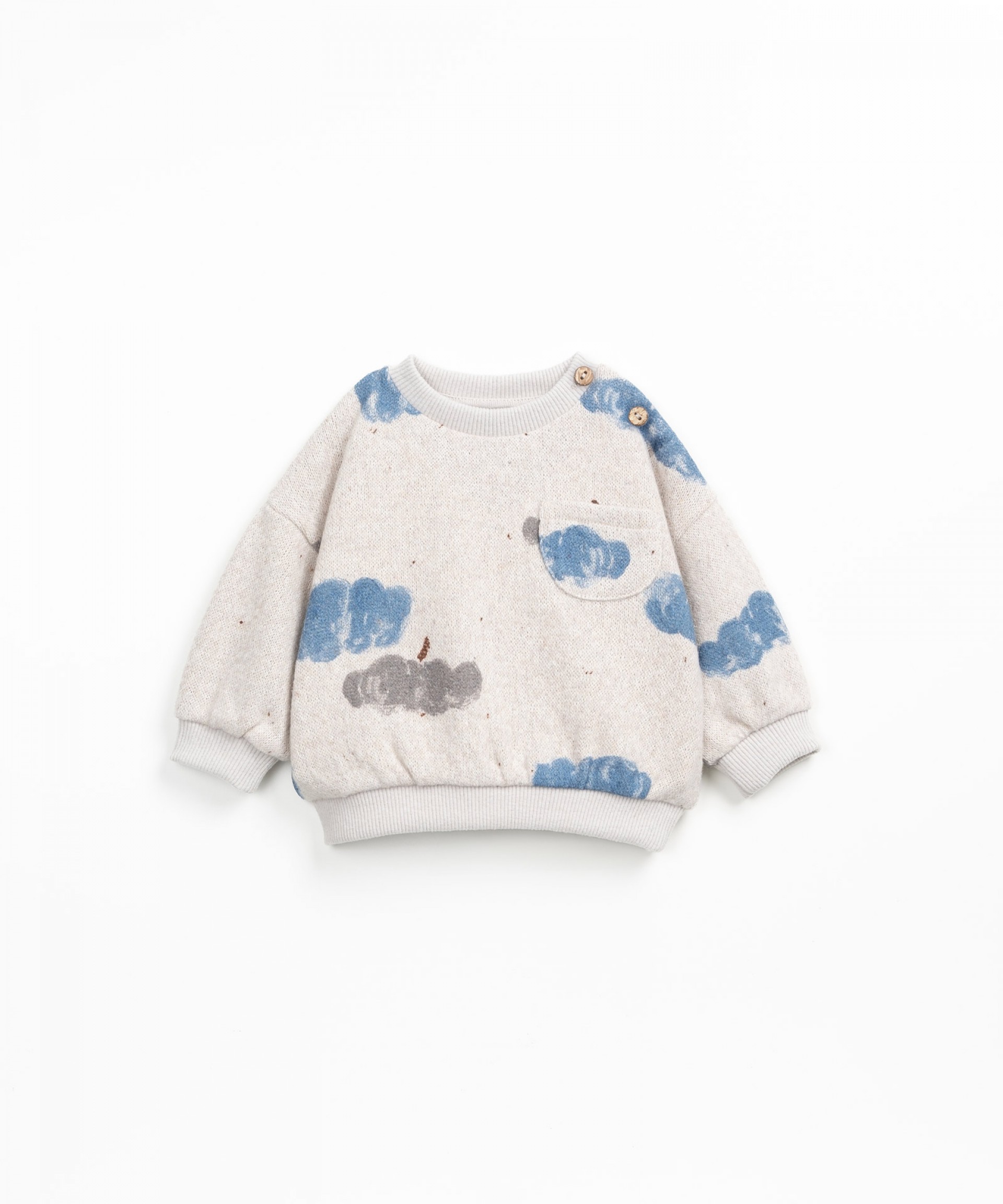 Sweater with Re(Play) Yarn | Wooden Memories