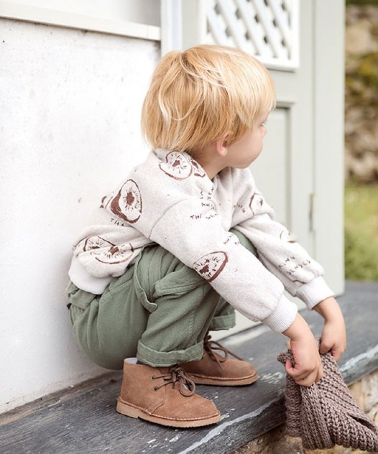 Jersey sweater with kiwi print