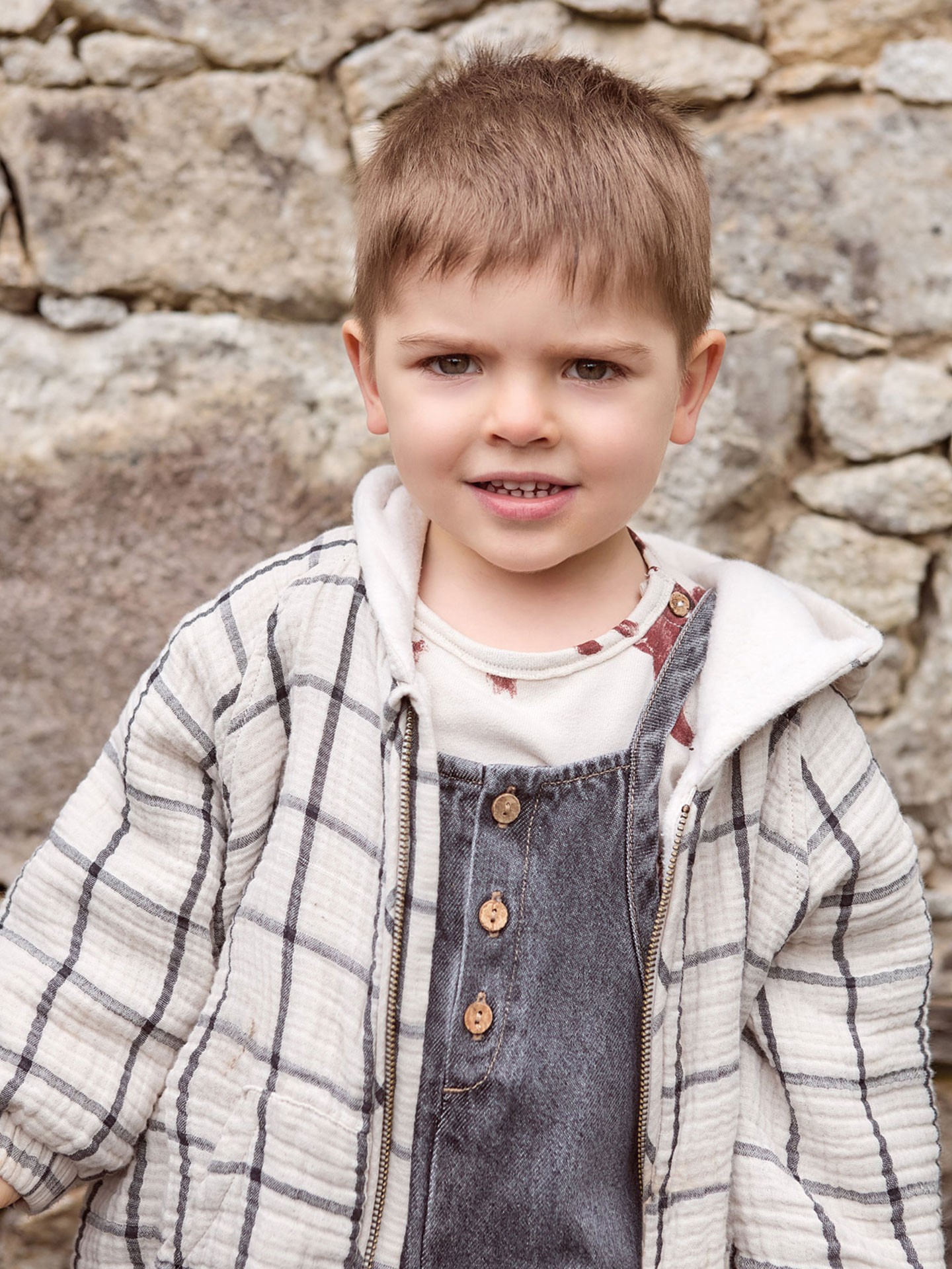 Mono vaquero con bolsillos