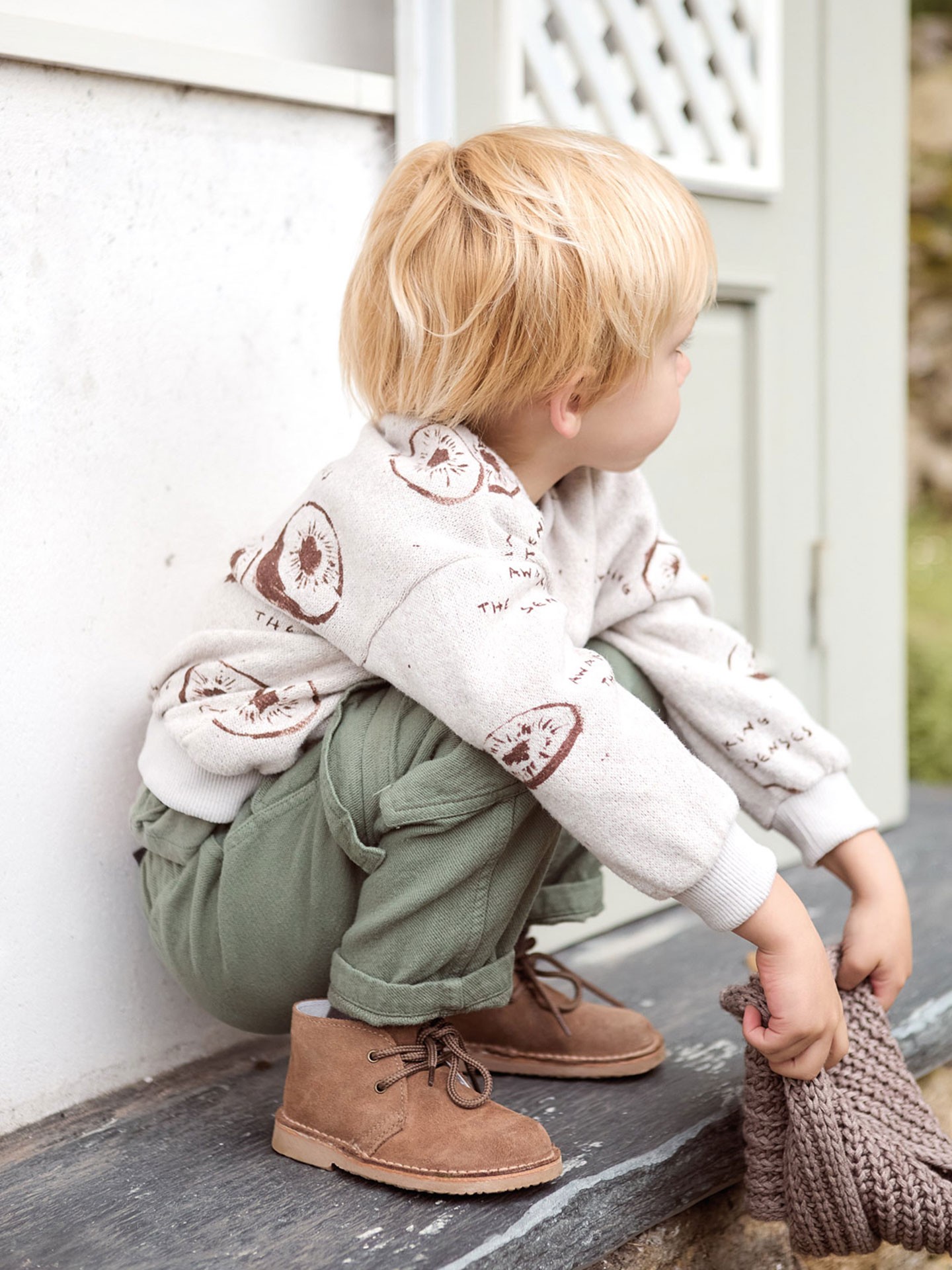 Jersey de punto con estampado de kiwi