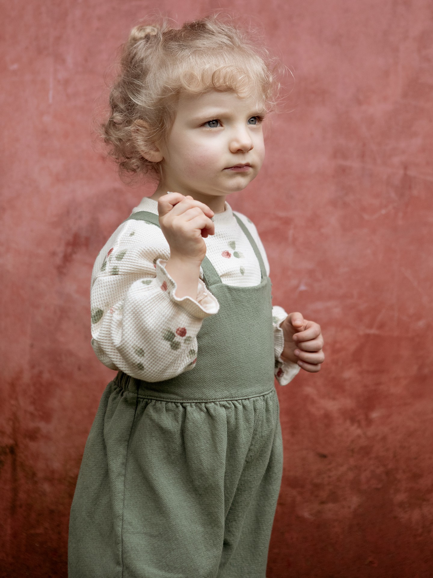 Salopette avec élastique au dos