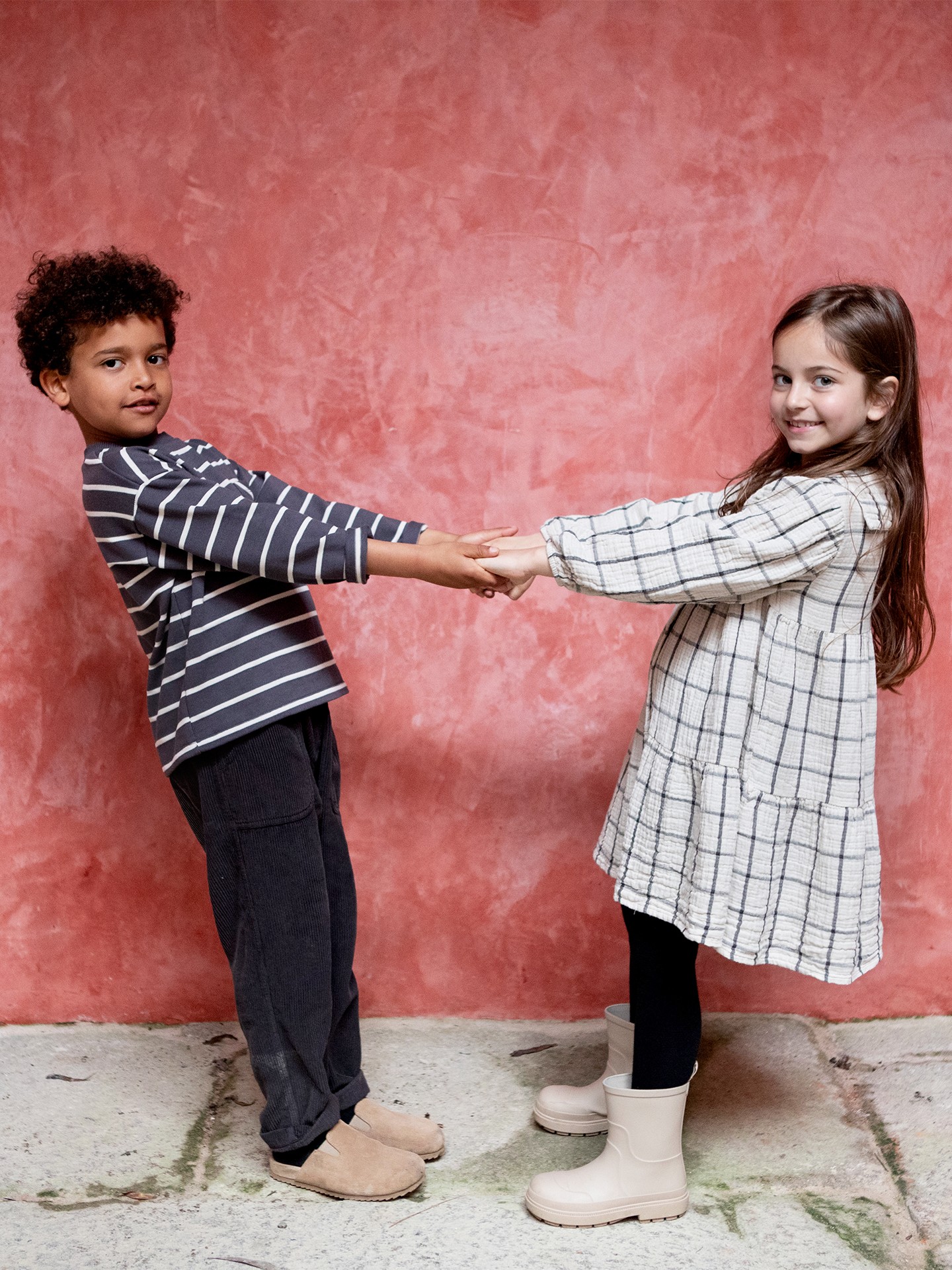 T-shirt à rayures avec une poche sur la poitrine