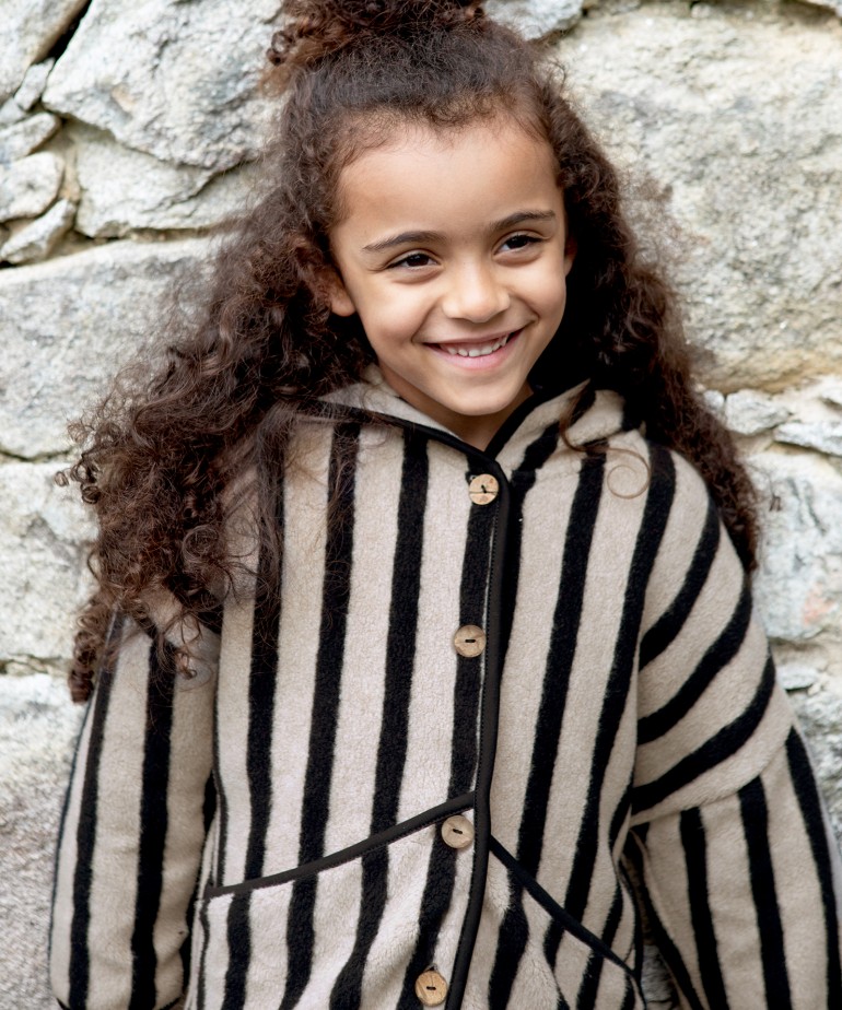 Giacchetta con cappuccio e motivo a righe