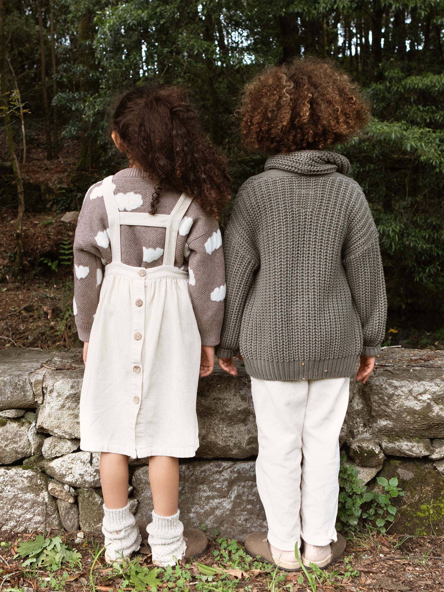 Corduroy dress with opening at the back