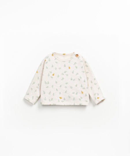 Sweater with pear print