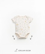Body estampado con cruce en los hombros