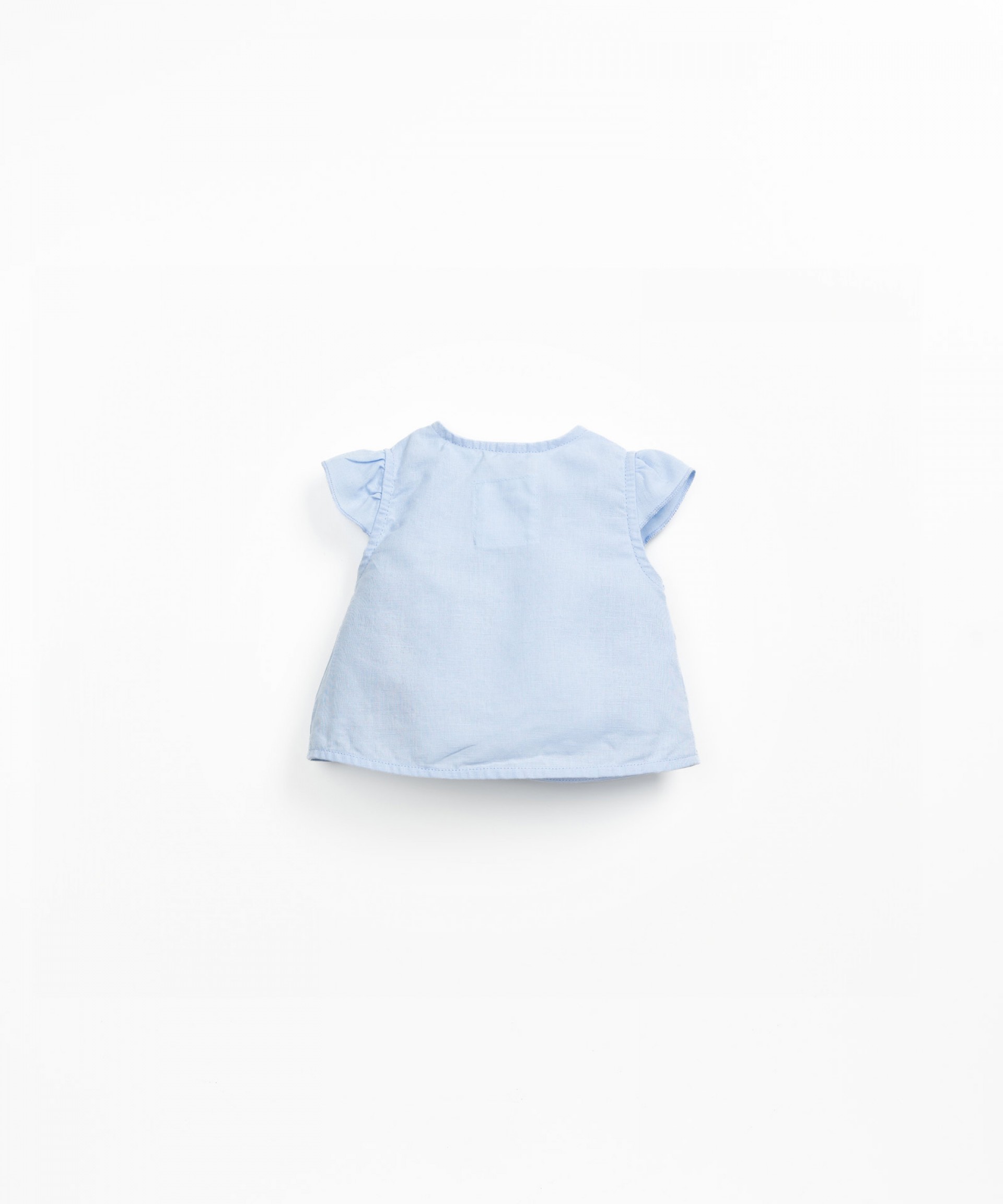 Blusa com trespasse
