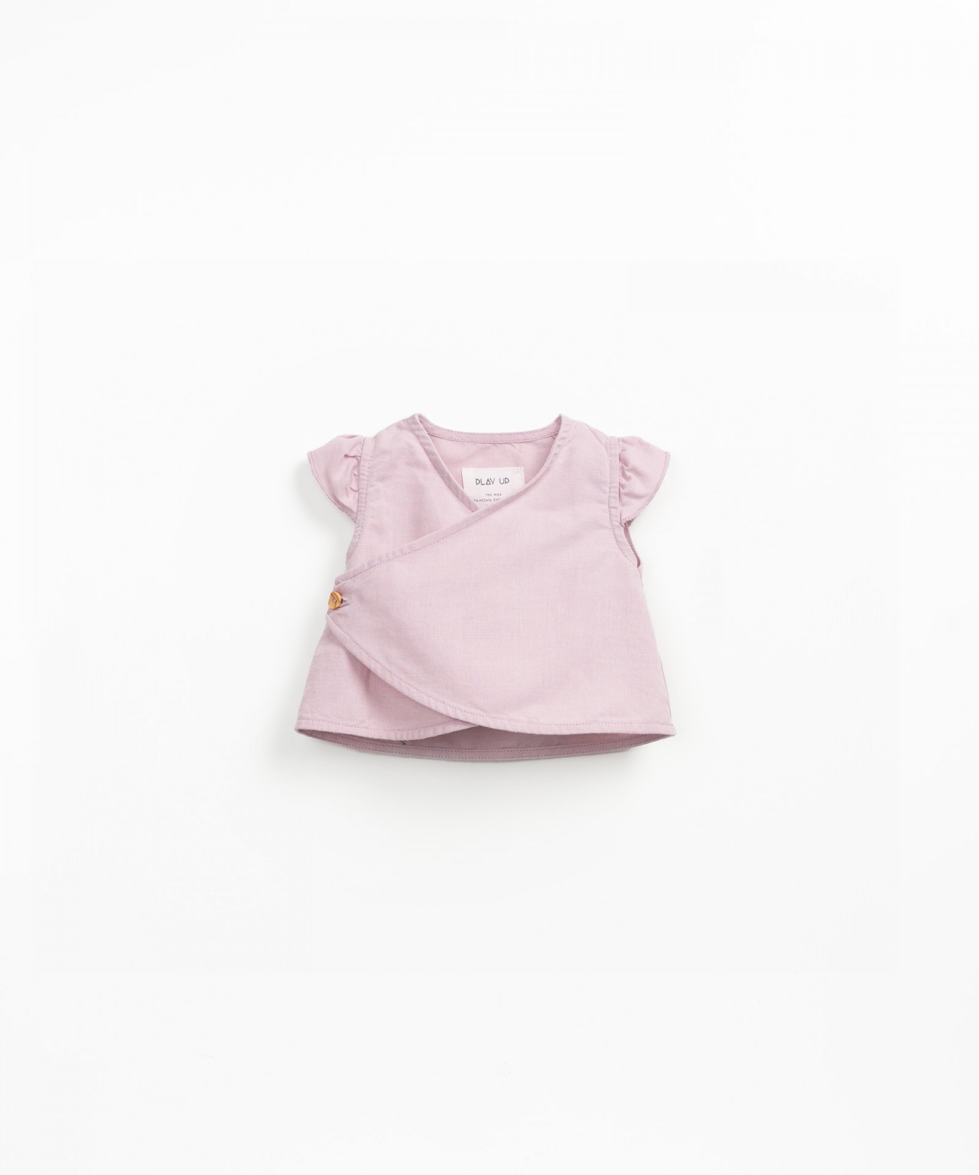 Blusa com trespasse