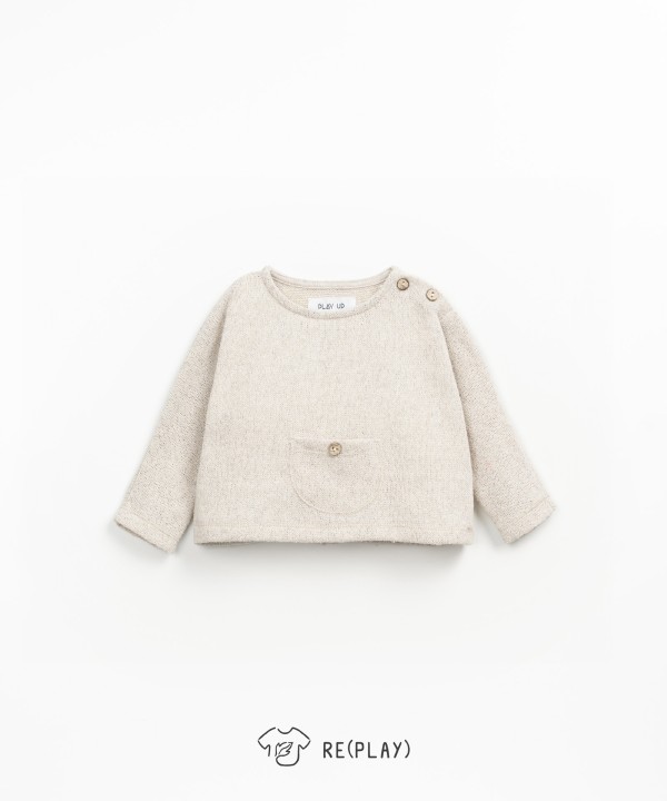 Sweatshirt with Re(Play) yarn