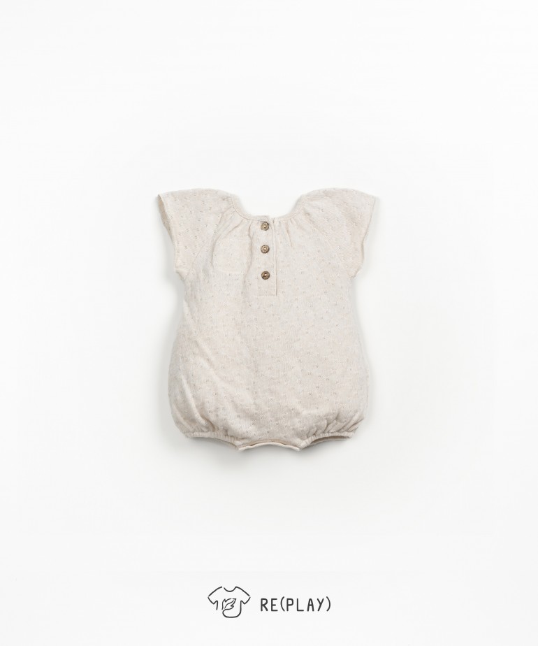 Macaco com mistura de algodo regenerativo e algodo reciclado
