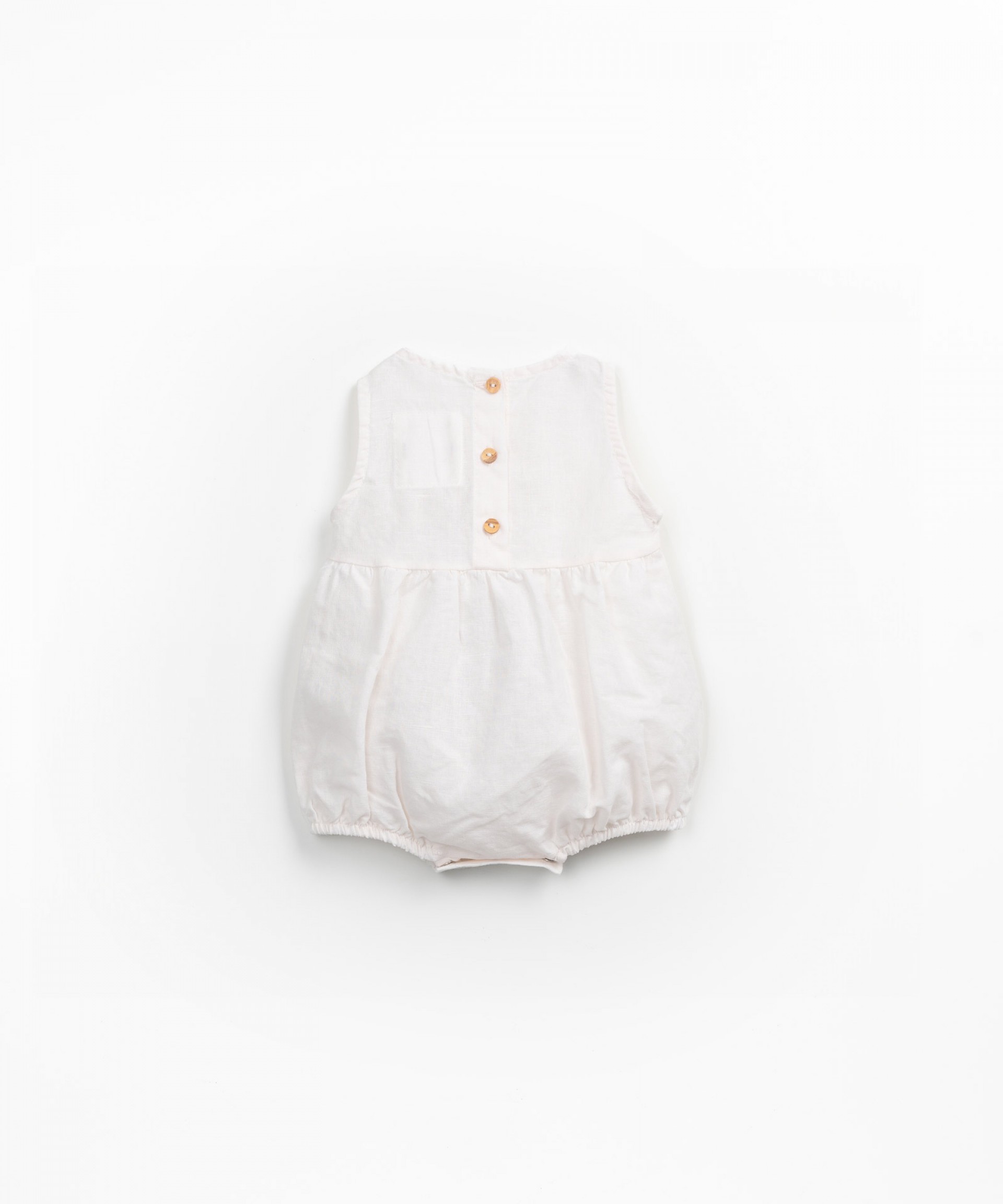 Sleeveless fabric jumpsuit