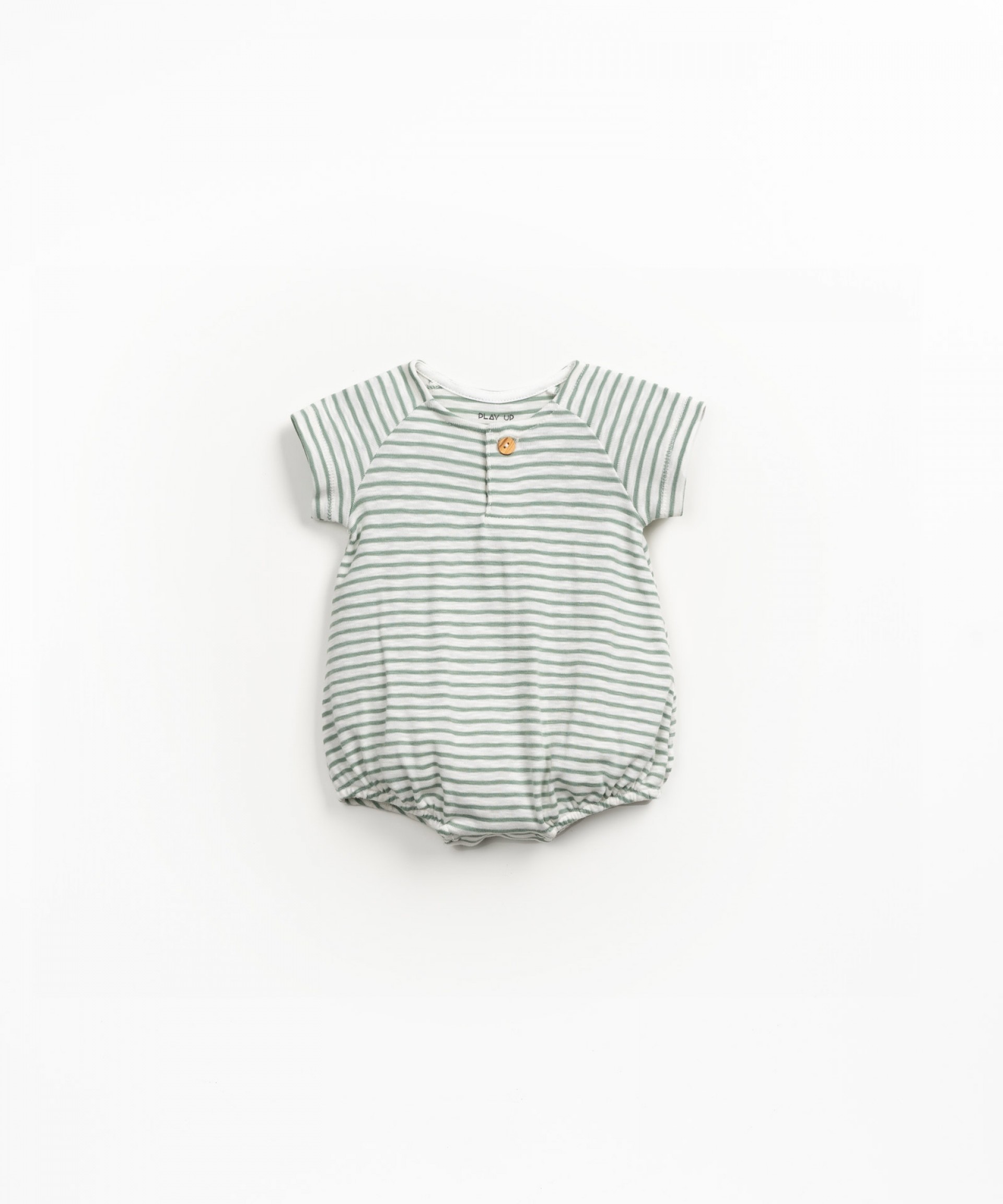 Striped jumpsuit with opening between the legs