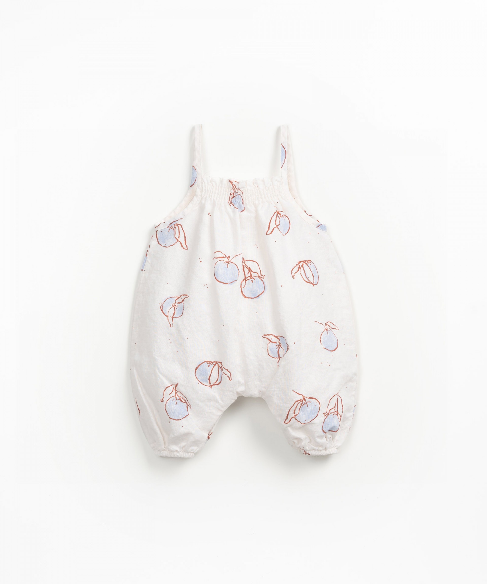 Macaco de alas com estampado