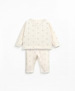 Conjunto com estampado de alcachofras