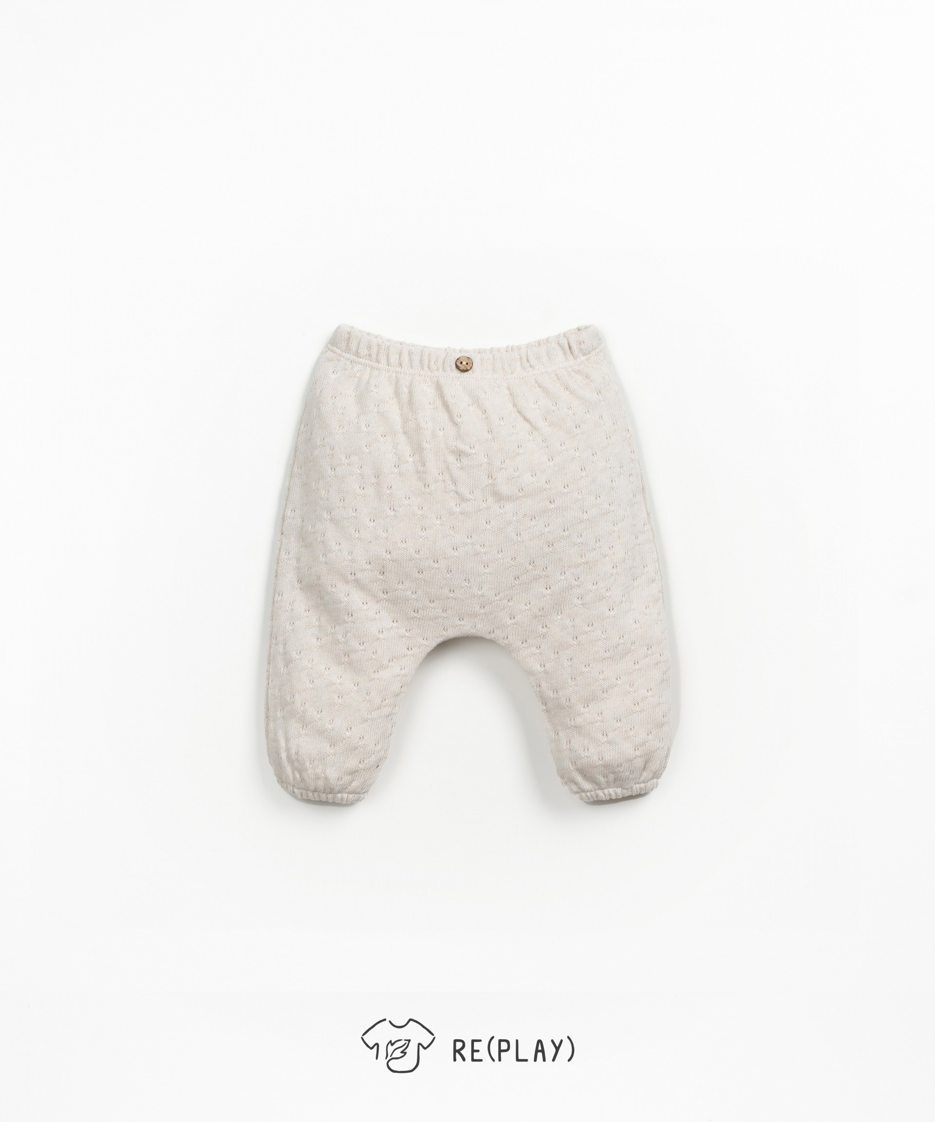 Jersey trousers with recycled fibers