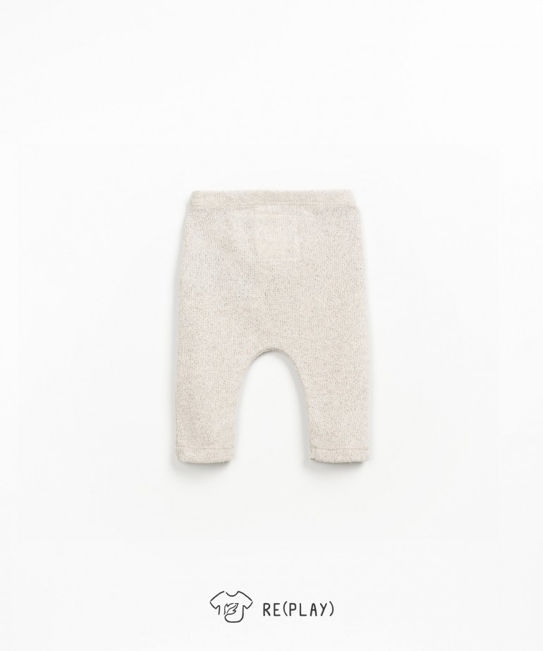 Leggings con fibre riciclate