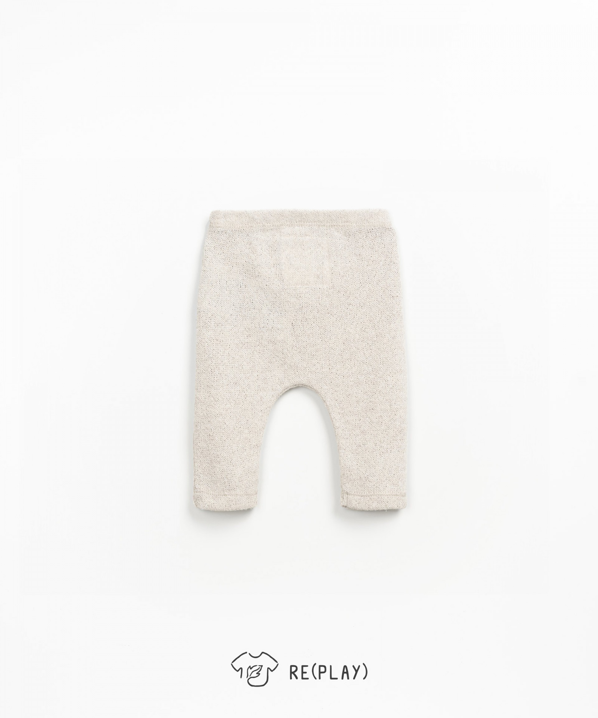 Leggings em mistura de algodo e polister reciclado com pormenor de boto de coco