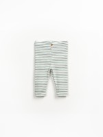 Striped leggings with decorative coconut button