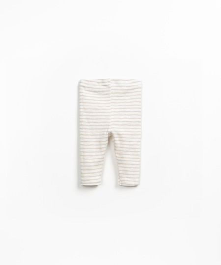 Leggings a righe con bottone decorativo in cocco
