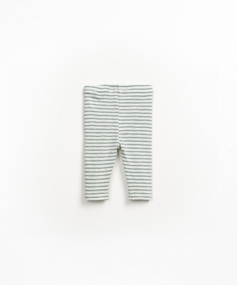 Leggings s riscas com boto de coco decorativo