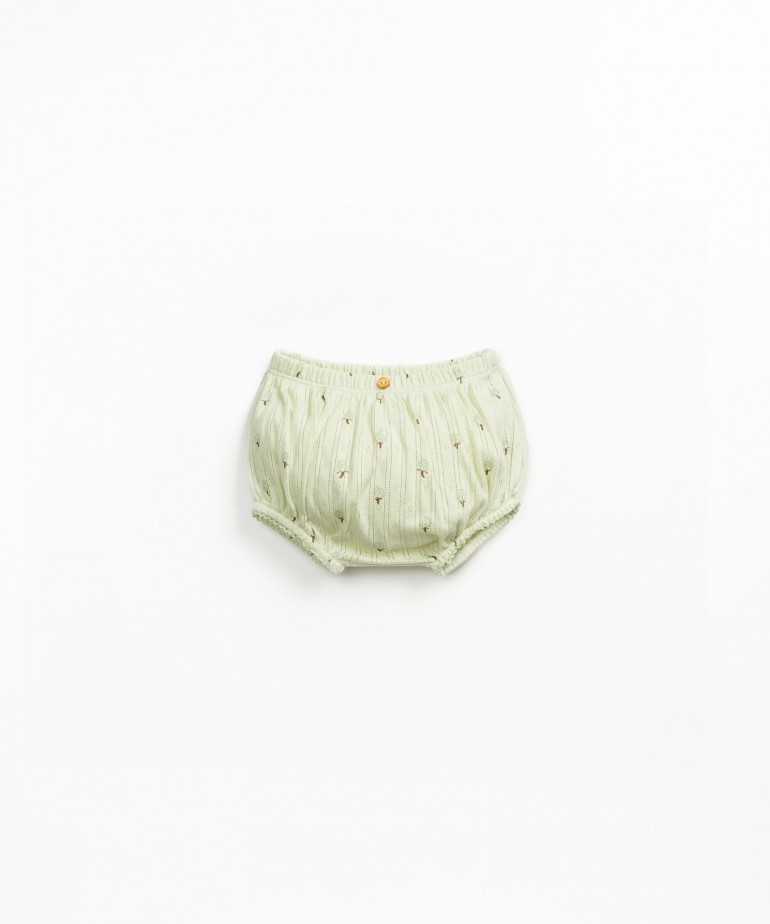 Striped printed shorts in organic and recycled cotton