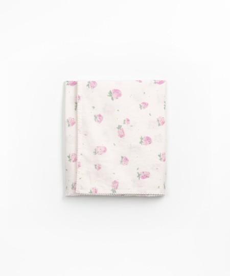 Muslin with strawberry print