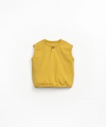 T-shirt sem mangas em algodo orgnico e algodo reciclado