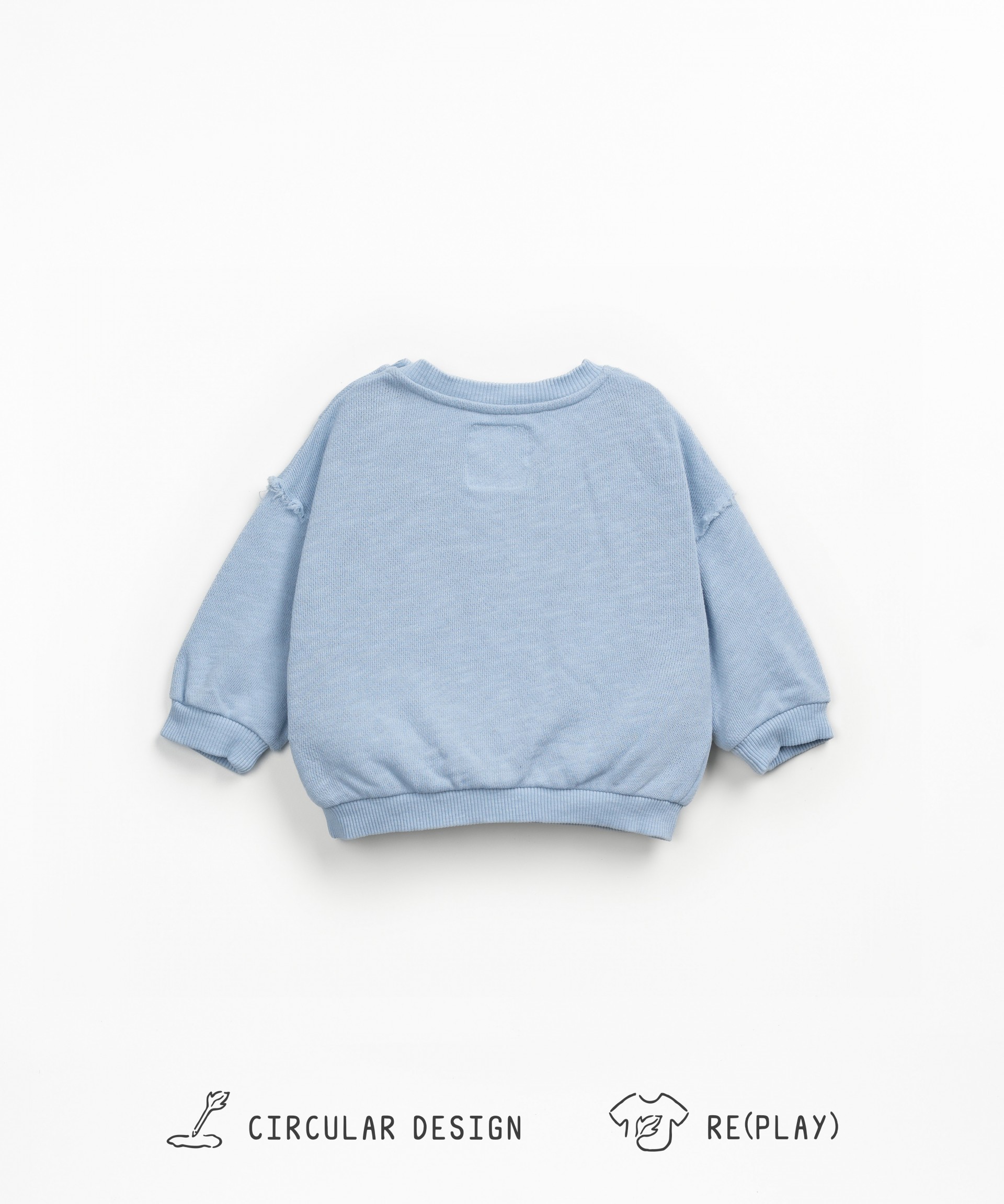 Sweatshirt oversized em algodo orgnico com botes decorativos