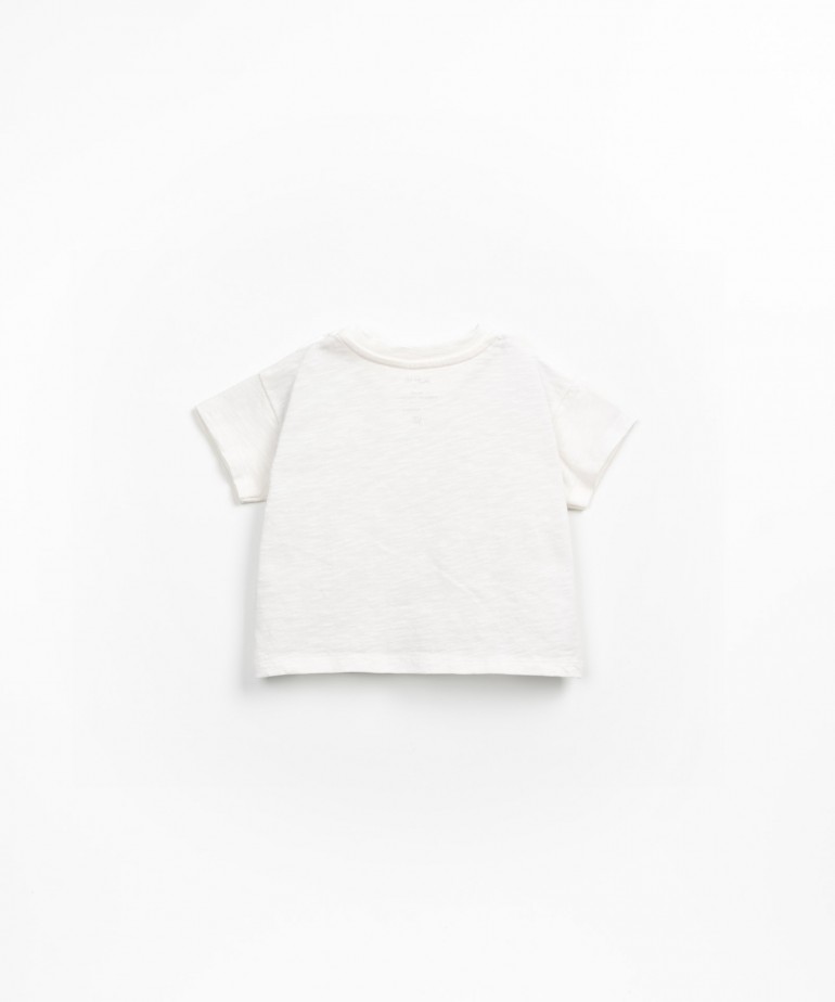 T-shirt with front design