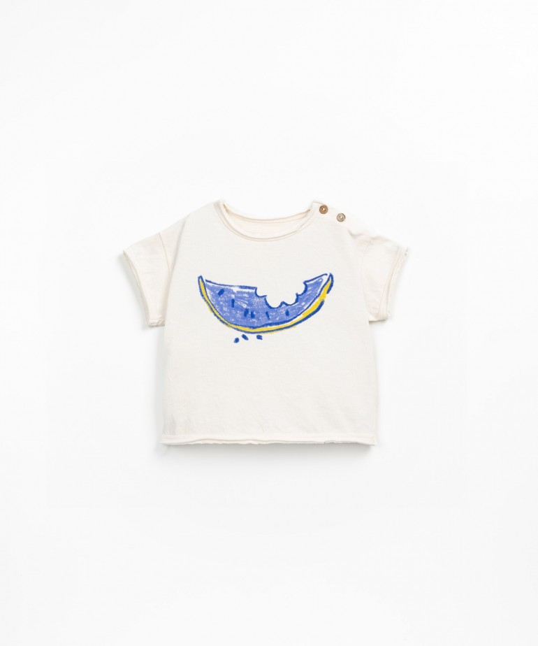 Anti-UV t-shirt with front design