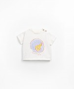 Organic cotton t-shirt with front design