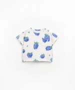 Organic cotton t-shirt with strawberry print