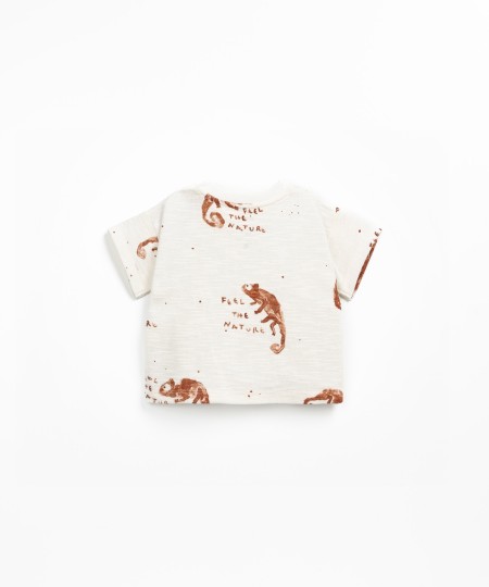 T-shirt con stampa camaleonti