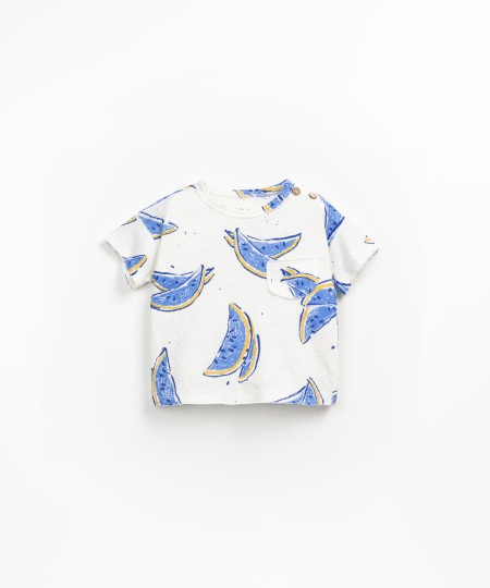 Camiseta de algod�n org�nico y lino con estampado de sand�as