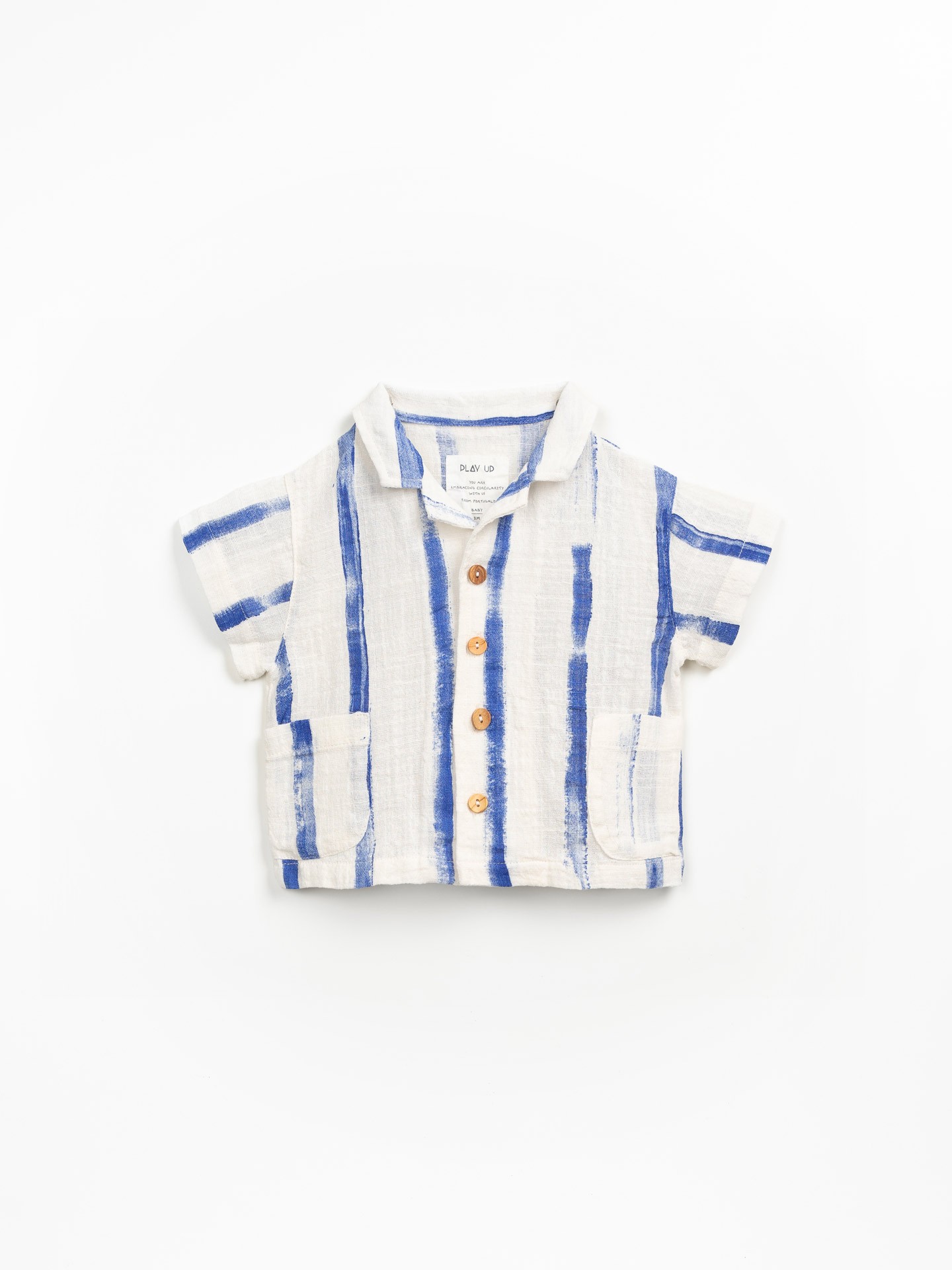 Camisa de tecido com estampado de riscas