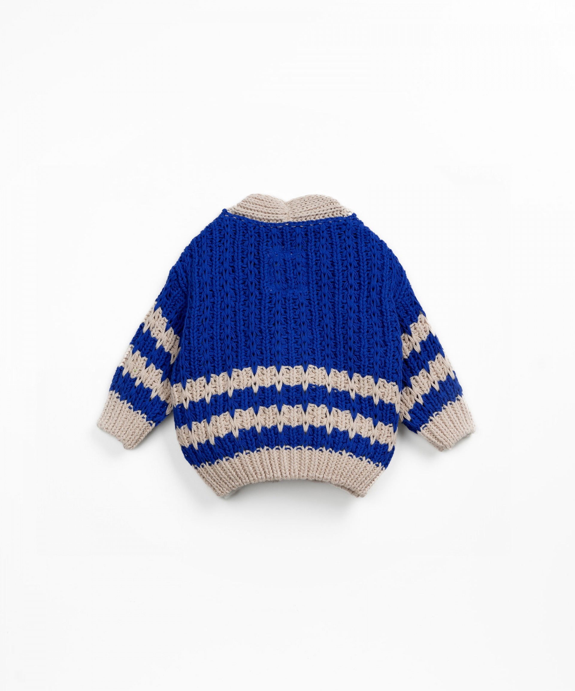 Casaco malha tricot com contraste de cor