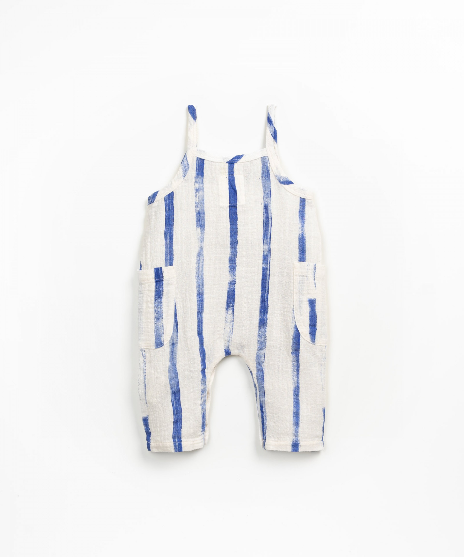 Fabric jumpsuit with pockets