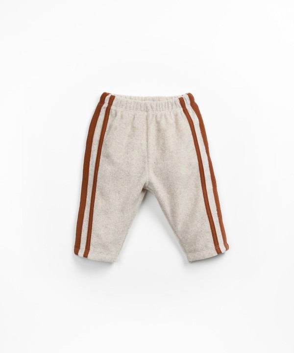 Pantal�n de punto con fibras recicladas